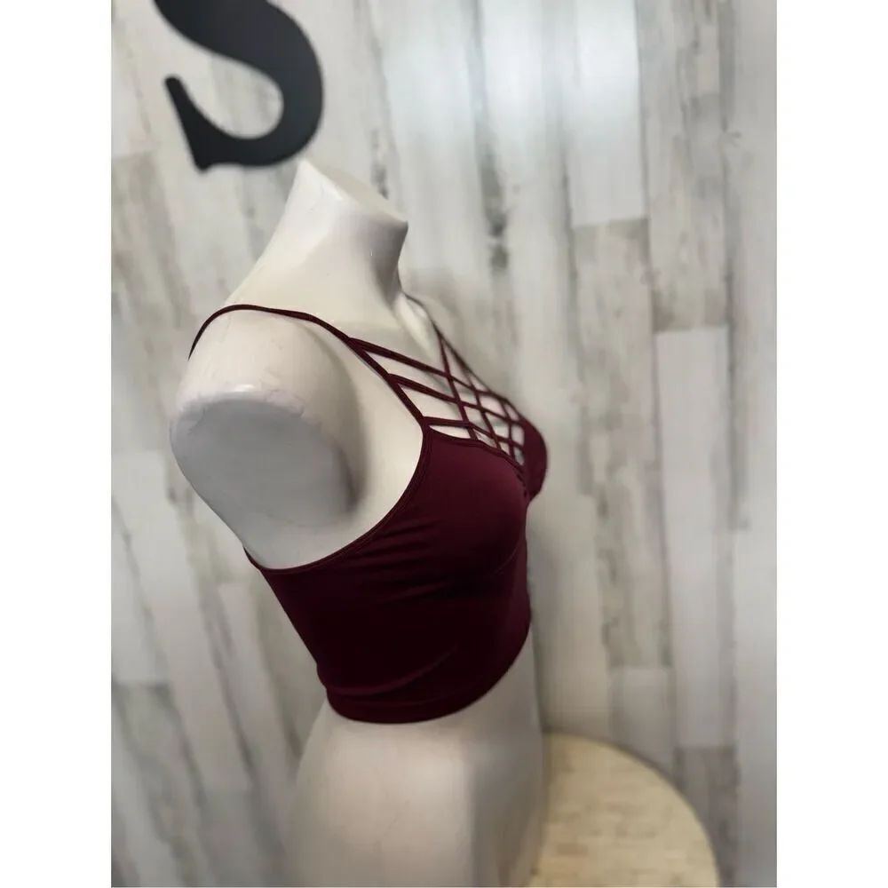 Red crop top - Picture 8 of 8